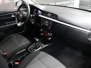 2019 Kia Rio IV, чёрный, 1423000 рублей, вид 5