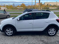 2020 Renault Sandero Stepway II Рестайлинг, белый - вид 3