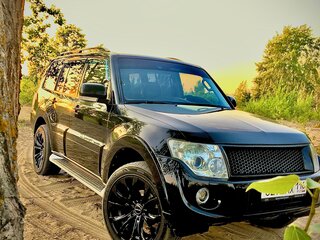 2012 Mitsubishi Pajero IV Рестайлинг 1, чёрный, 2450000 рублей, вид 1