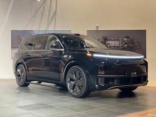 2025 Li Auto (Lixiang) L9 52.3 kWh I Рестайлинг, чёрный, 11990000 рублей, вид 3