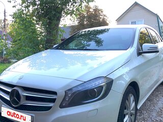 2013 Mercedes-Benz A-Класс 180 III (W176), белый, 1140000 рублей, вид 1