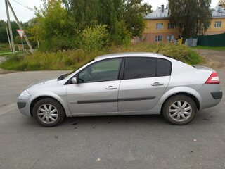 2006 Renault Megane II Рестайлинг, серый, 420000 рублей, вид 4