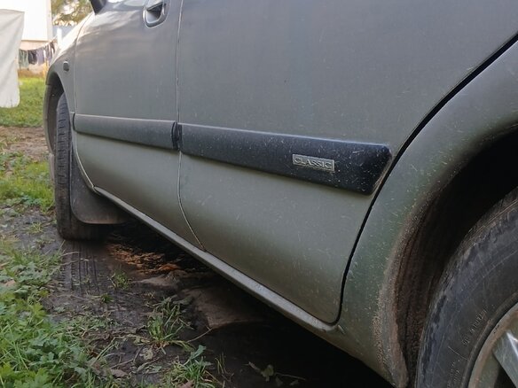 2001 Mitsubishi Carisma I Рестайлинг, серебристый, 280000 рублей - вид 8