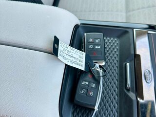 2021 Land Rover Range Rover Evoque II, зелёный, 4300000 рублей, вид 4