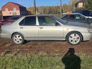 1997 Nissan Bluebird SR18 XI (U14), серый, 300000 рублей, вид 2