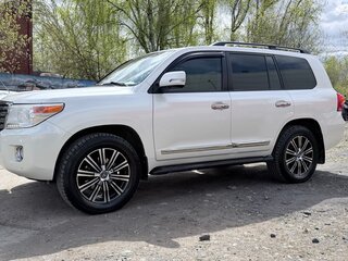 2012 Toyota Land Cruiser 200 Series Рестайлинг 1, белый, 3859777 рублей, вид 2