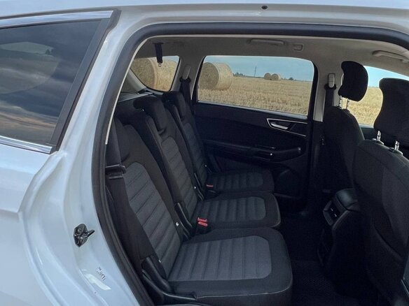 2019 Ford S-MAX II Рестайлинг, белый, 1800000 рублей - вид 5