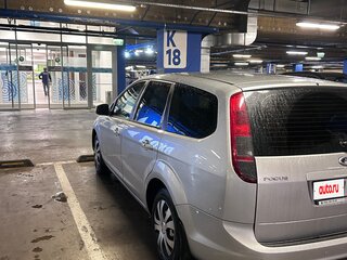 2009 Ford Focus II Рестайлинг, серебристый, 570000 рублей, вид 5
