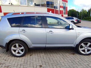 2008 Mitsubishi Outlander II, серебристый, 840000 рублей, вид 4