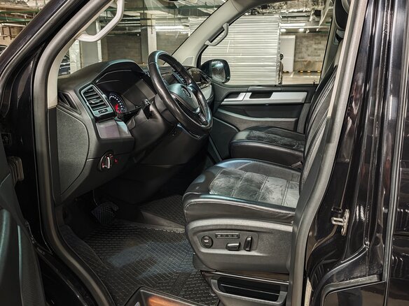 2017 Volkswagen Multivan T6, чёрный - вид 12