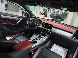 2023 Geely Coolray I, серый, 1640000 рублей, вид 5