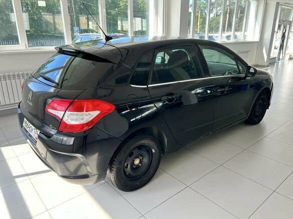 2012 Citroen C4 II, чёрный, 360000 рублей - вид 3