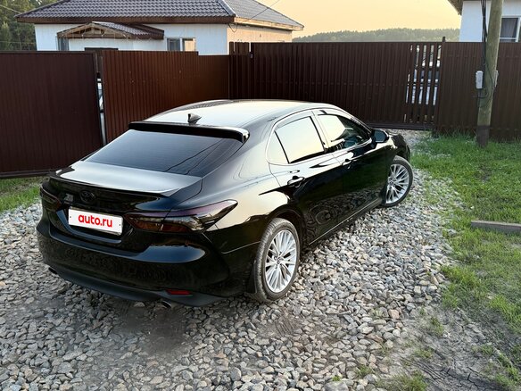 2019 Toyota Camry VIII (XV70), чёрный, 2950000 рублей - вид 4