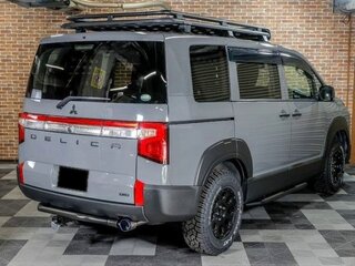 2022 Mitsubishi Delica D:5 I Рестайлинг, серебристый, 2300000 рублей, вид 5