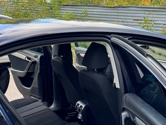 2011 Volkswagen Passat B7, синий, 900000 рублей - вид 14