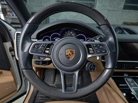 2021 Porsche Cayenne III, белый, 8500000 рублей, вид 2