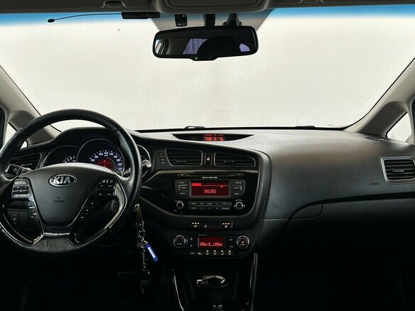 2015 Kia Ceed II, коричневый, 1130000 рублей - вид 4