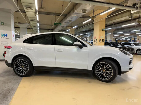 2023 Porsche Cayenne Coupé III, белый, 11390000 рублей, вид 4