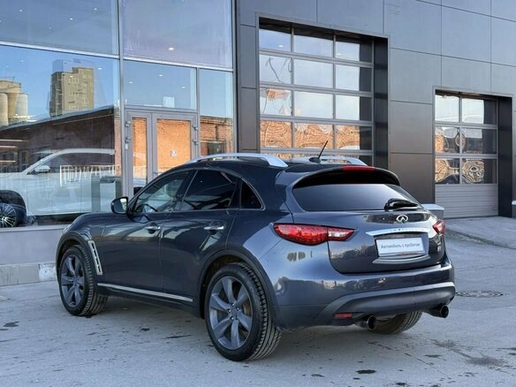 2009 Infiniti FX35 II (S51), серый, 1375000 рублей - вид 6