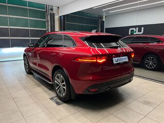 2019 Jaguar F-Pace I, красный, 4100000 рублей, вид 4