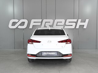 2019 Hyundai Avante VI Рестайлинг, белый, 1590000 рублей, вид 4