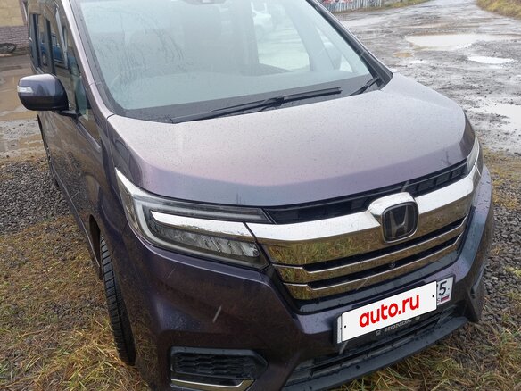 2017 Honda Stepwgn Spada V Рестайлинг, фиолетовый, 2200000 рублей - вид 1