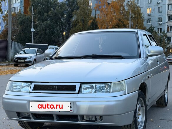 2003 Lada (ВАЗ) 2112, серебристый, 235000 рублей