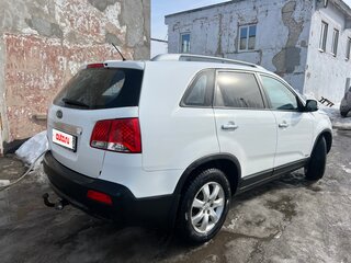2010 Kia Sorento II, белый, 900000 рублей, вид 5