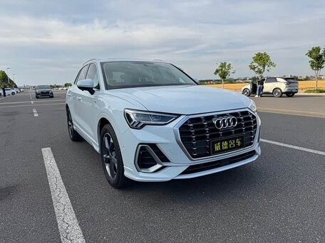 2023 Audi Q3 35 TFSI II (F3), белый, 2140000 рублей, вид 3