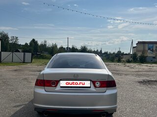 2006 Honda Accord VII Рестайлинг, серебристый, 800000 рублей, вид 2