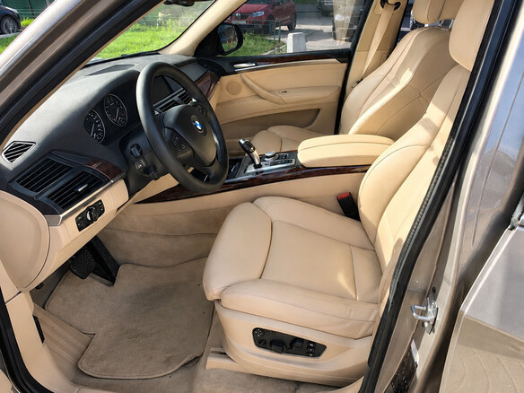 2007 BMW X5 48i II (E70), серый, 877000 рублей - вид 6