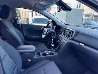 2019 Kia Sportage IV Рестайлинг, серебристый, 1845000 рублей, вид 5