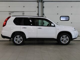 2014 Nissan X-Trail II Рестайлинг, белый, 958000 рублей, вид 4