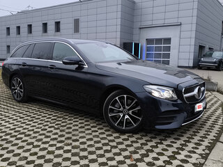 2019 Mercedes-Benz E-Класс 300 d V (W213, S213, C238), синий, 3789000 рублей, вид 4
