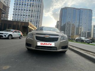 2010 Chevrolet Cruze I, бежевый, 490000 рублей, вид 3
