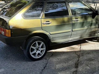 2003 Lada (ВАЗ) 2109, золотистый, 220000 рублей, вид 4