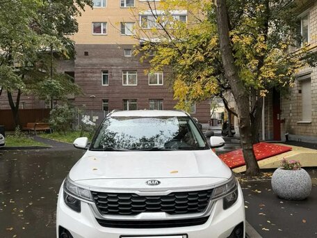 2021 Kia Seltos I, белый, 2250000 рублей, вид 2
