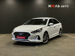 2018 Hyundai Sonata VII (LF) Рестайлинг, белый, 1870000 рублей, вид 1