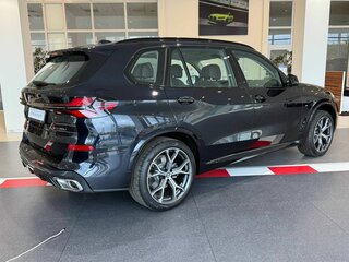 2026 BMW X5 Long 30Li IV (G05/G18) Рестайлинг, чёрный, 10000000 рублей, вид 4