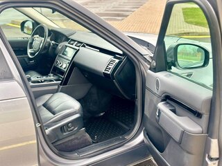 2020 Land Rover Discovery V, серый, 5850000 рублей, вид 5