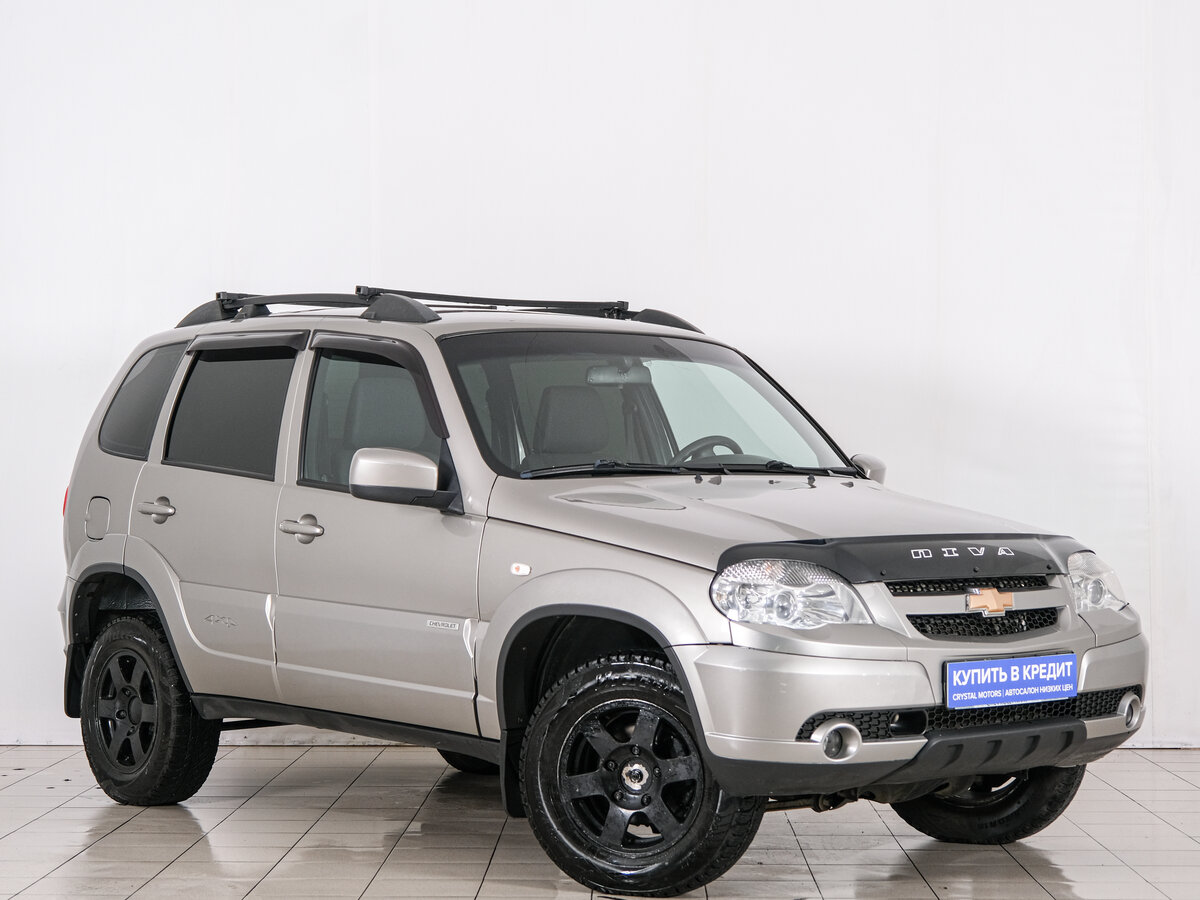 Открыть фотографии: Chevrolet Niva I Рестайлинг