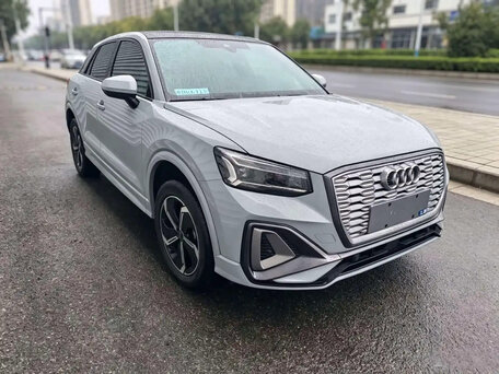 2022 Audi Q2 L e-tron I Рестайлинг, серый, 2100000 рублей, вид 2