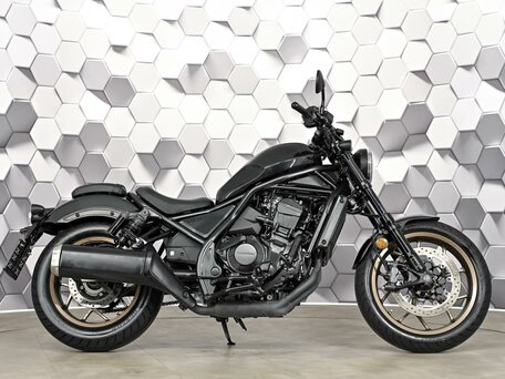 2024 Honda CMX 1100 Rebel, чёрный, 999000 рублей, вид 3