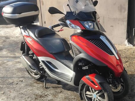 2015 Piaggio MP3, красный, 410000 рублей, вид 2