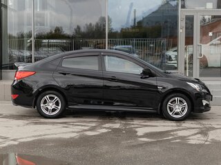2016 Hyundai Solaris I Рестайлинг, чёрный, 1210000 рублей, вид 4
