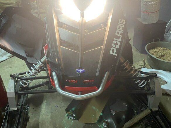 2013 Polaris 600 INDY, красный, 700000 рублей - вид 1