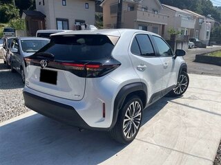 2023 Toyota Yaris Cross I, белый, 1564000 рублей, вид 4