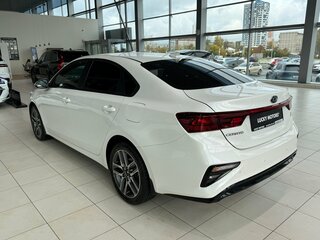 2020 Kia Cerato IV, белый, 1795000 рублей, вид 4