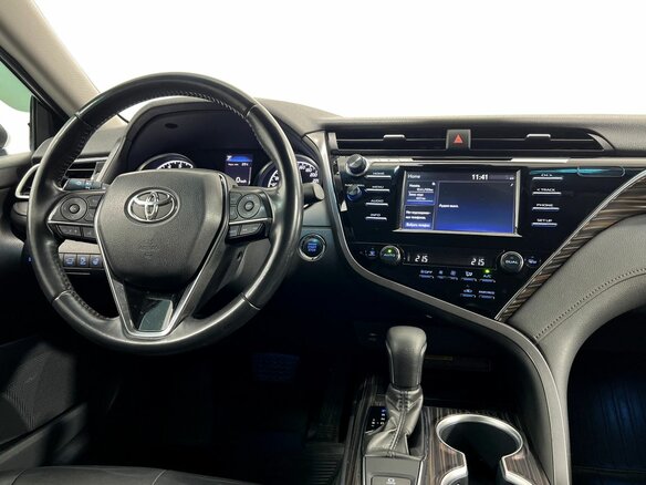 2019 Toyota Camry VIII (XV70), белый, 2360000 рублей - вид 14
