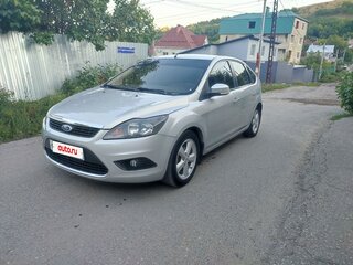 2008 Ford Focus II Рестайлинг, серебристый, 630000 рублей, вид 1